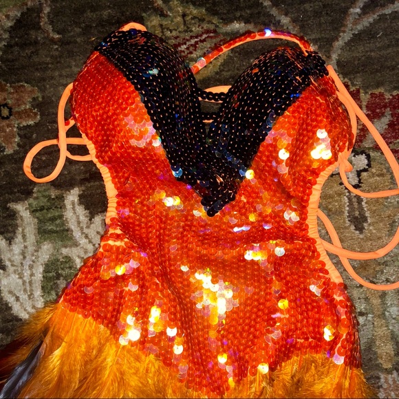 Burlesque Dress - Picture 3 of 10